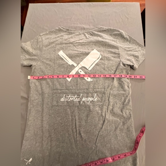 3 for 1 Distorted People brand tee shirts, NWT & NWOT - Picture 9 of 9